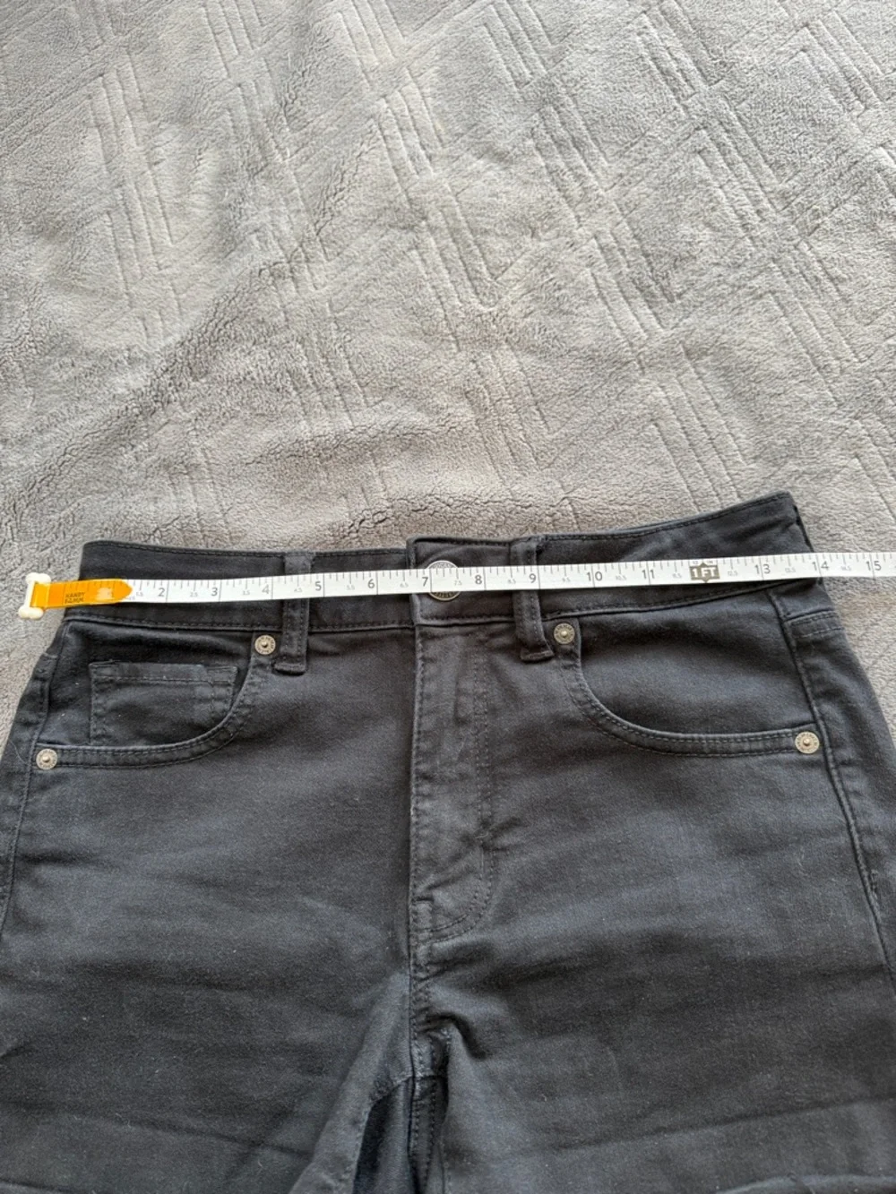 American Eagle Next Level Stretch Hi Rise Shortie Shorts 4 Black Raw Hem